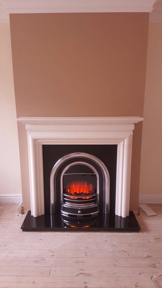 Fireplace refurbishment with gas fire